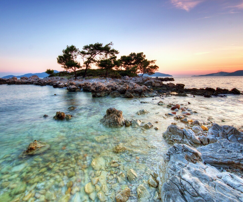 Каменный остров обои