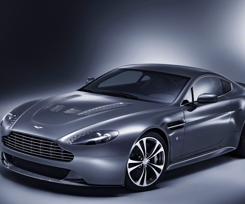 Aston Martin обои