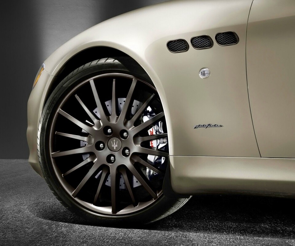 Рендер Maserati Quattropotre обои