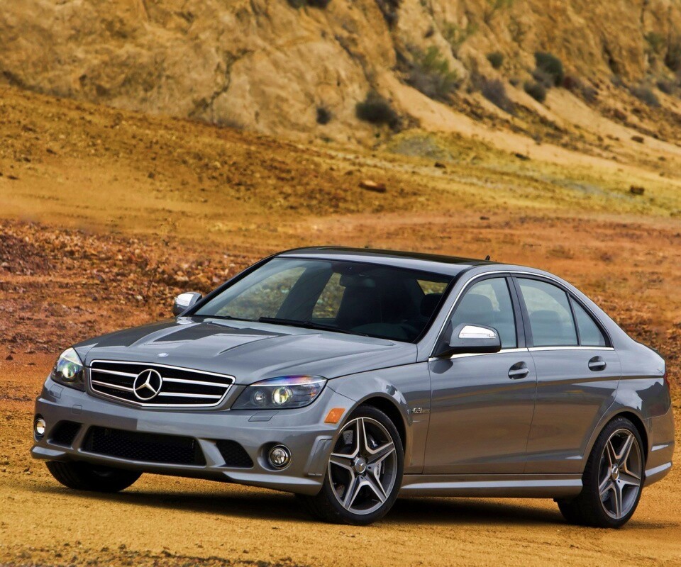 Мерседес в карьере обои