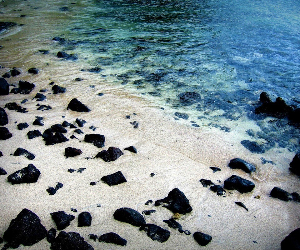 Каменистый берег обои