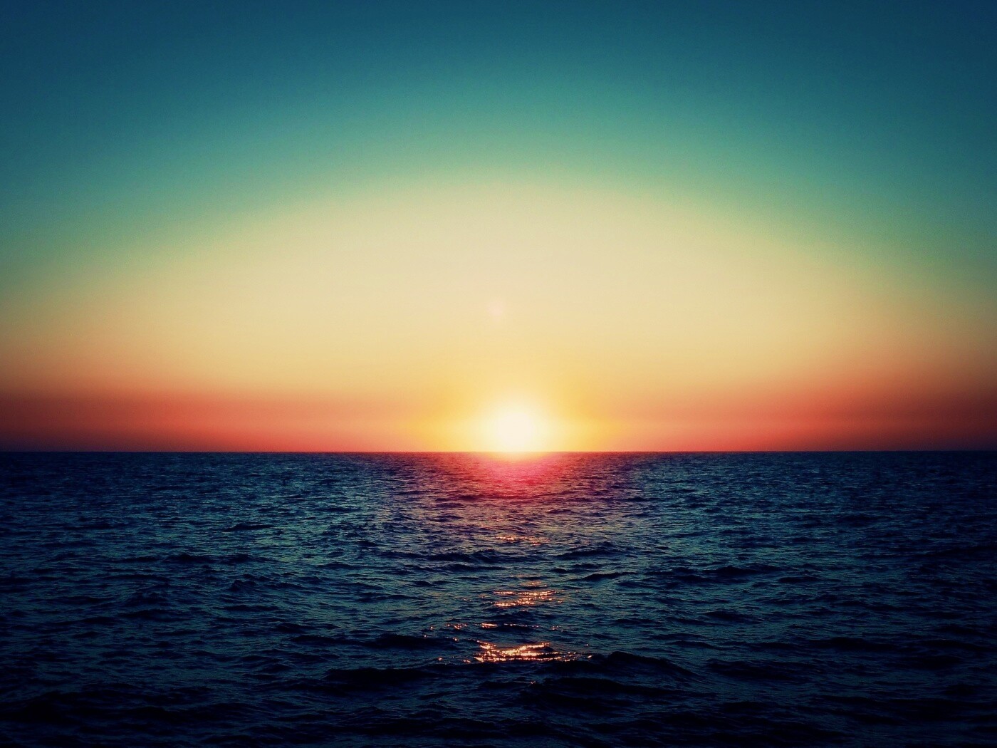 Заходящее солнце обои