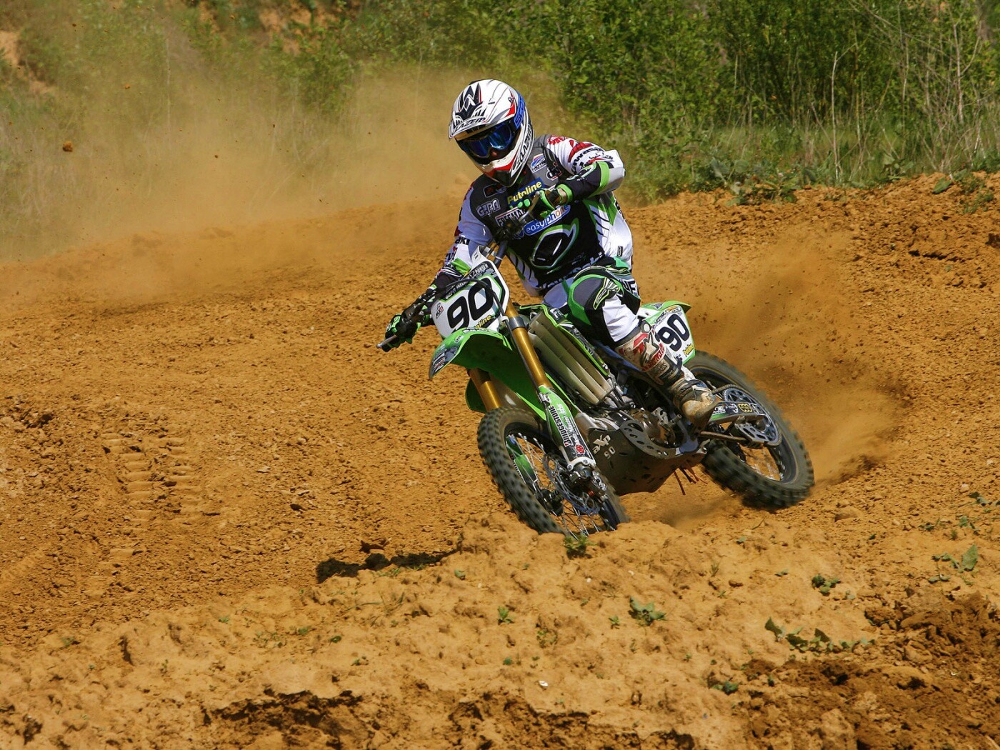 На мототреке обои