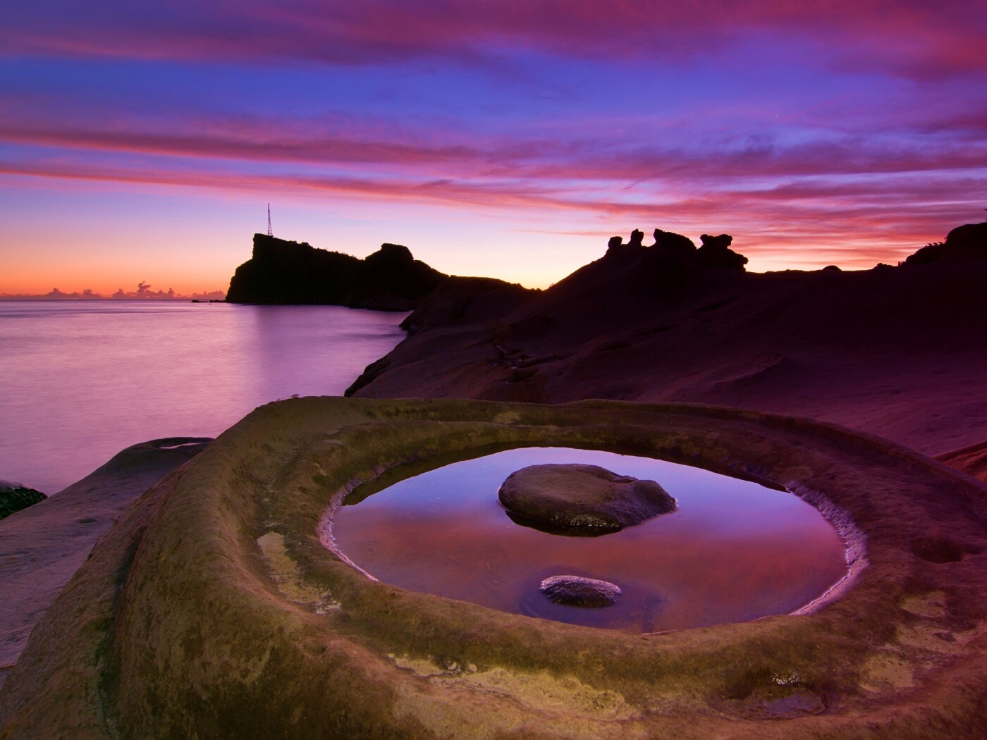 Закат на побережье обои