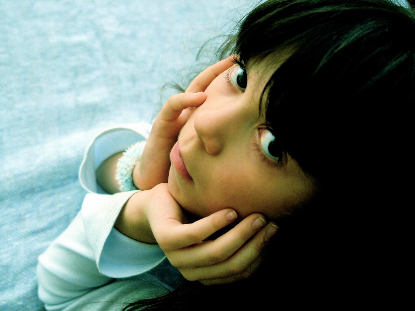 Девочка обои