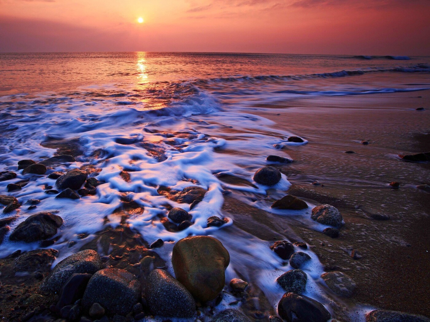 Каменистый берег обои