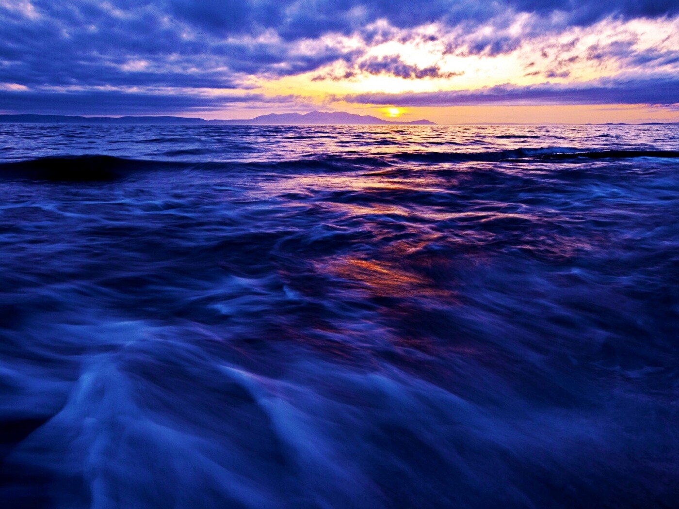 Красивый горизонт на море обои