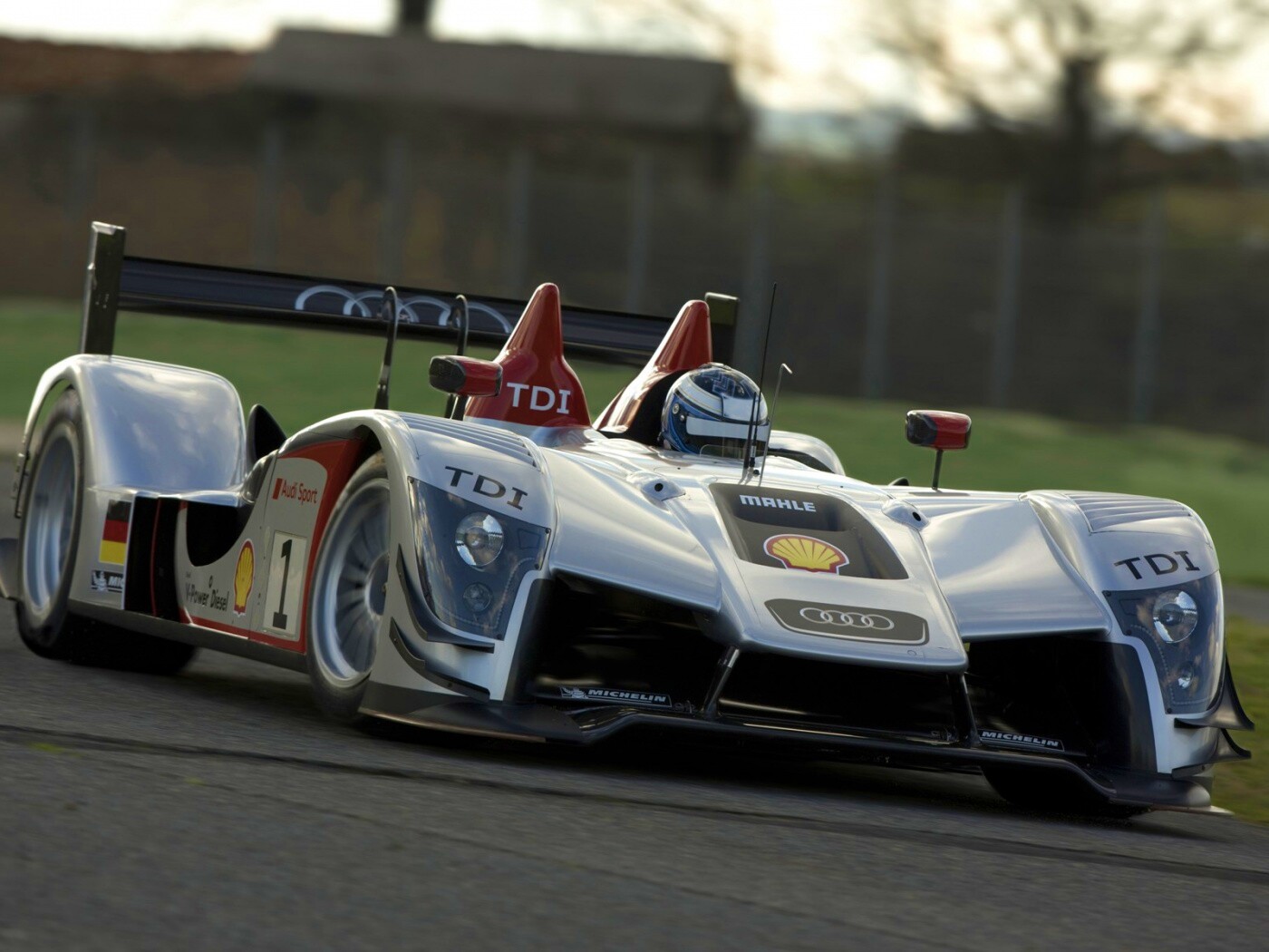 Болид ауди обои