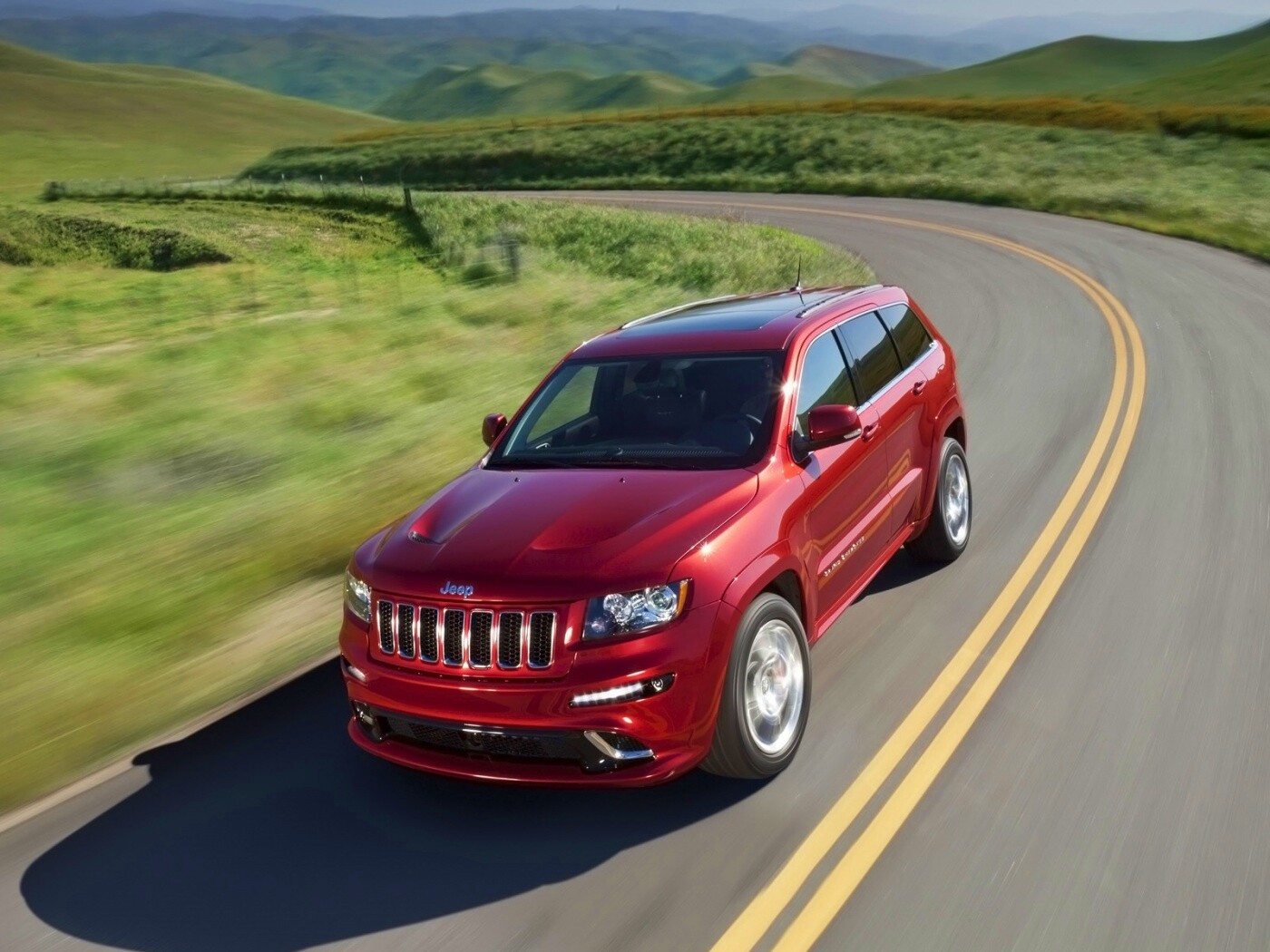 Jeep на дороге обои