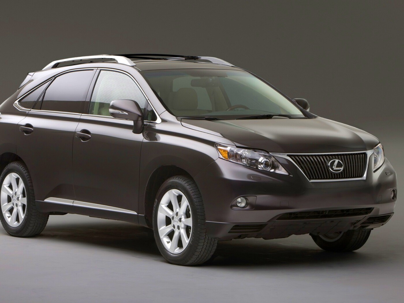 Кроссовер Лексус обои