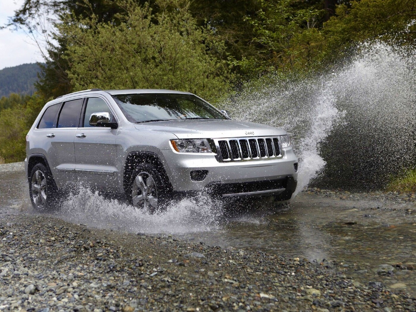 Jeep Grand Cherokee обои