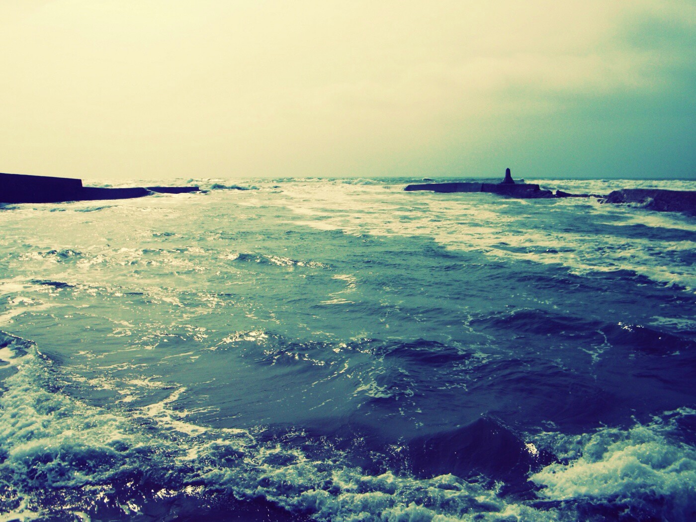 Море волнуется раз... обои