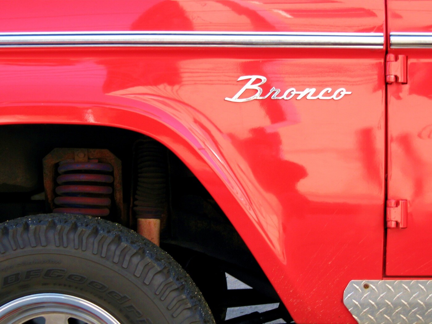 Форд Бронко обои