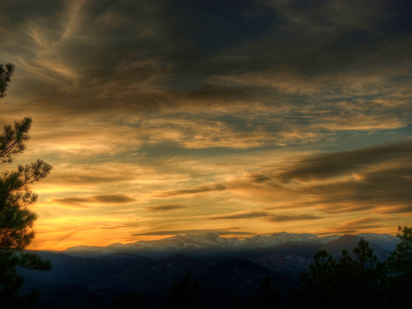 Горный закат обои