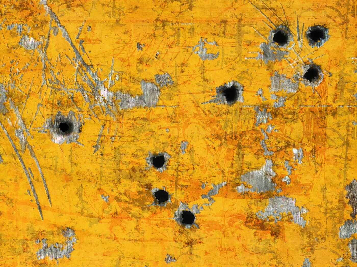 Пулевые отверстия в желтом листе обои