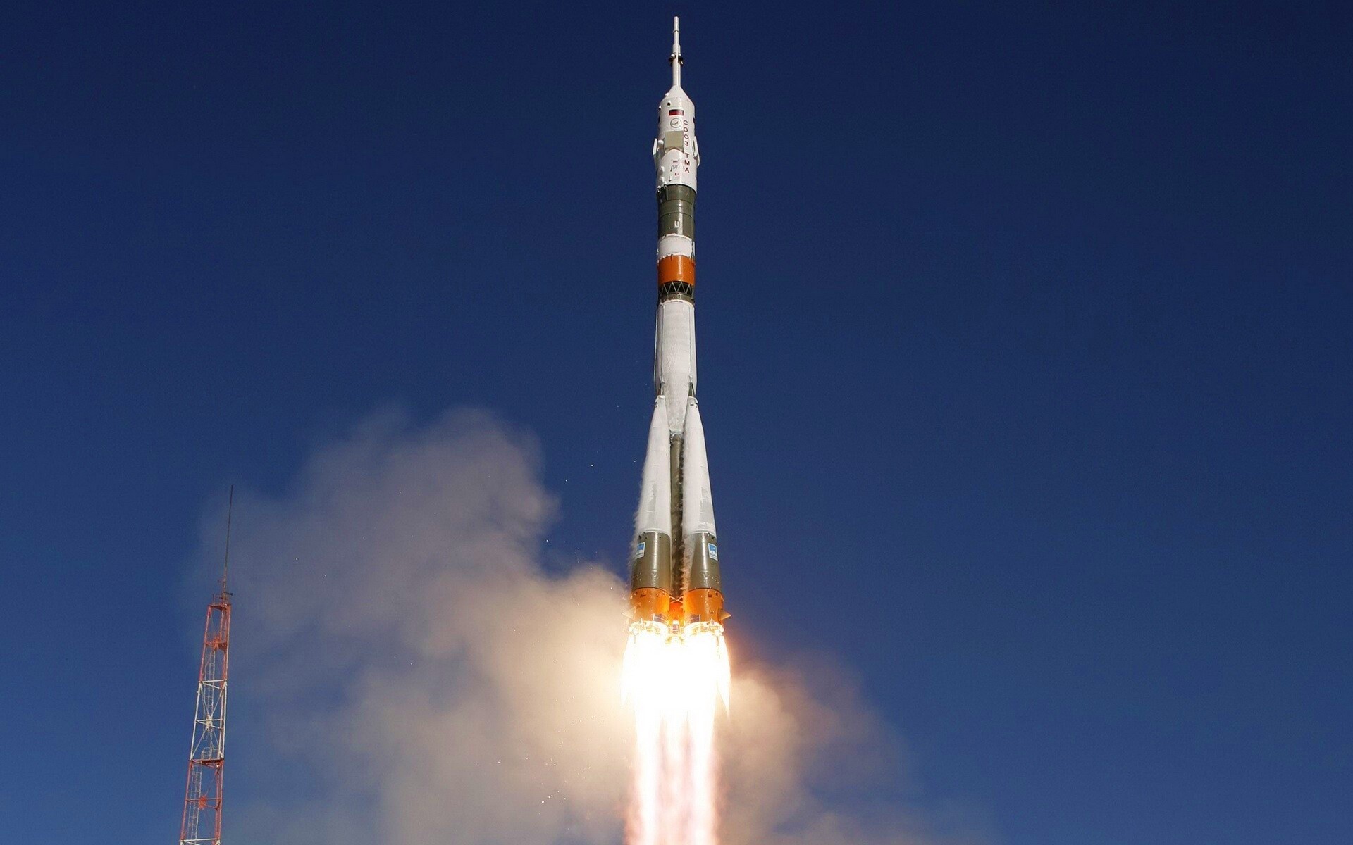 Запуск ракеты обои