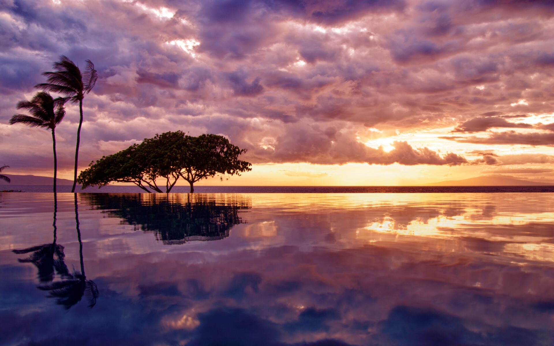 Восход над озером обои