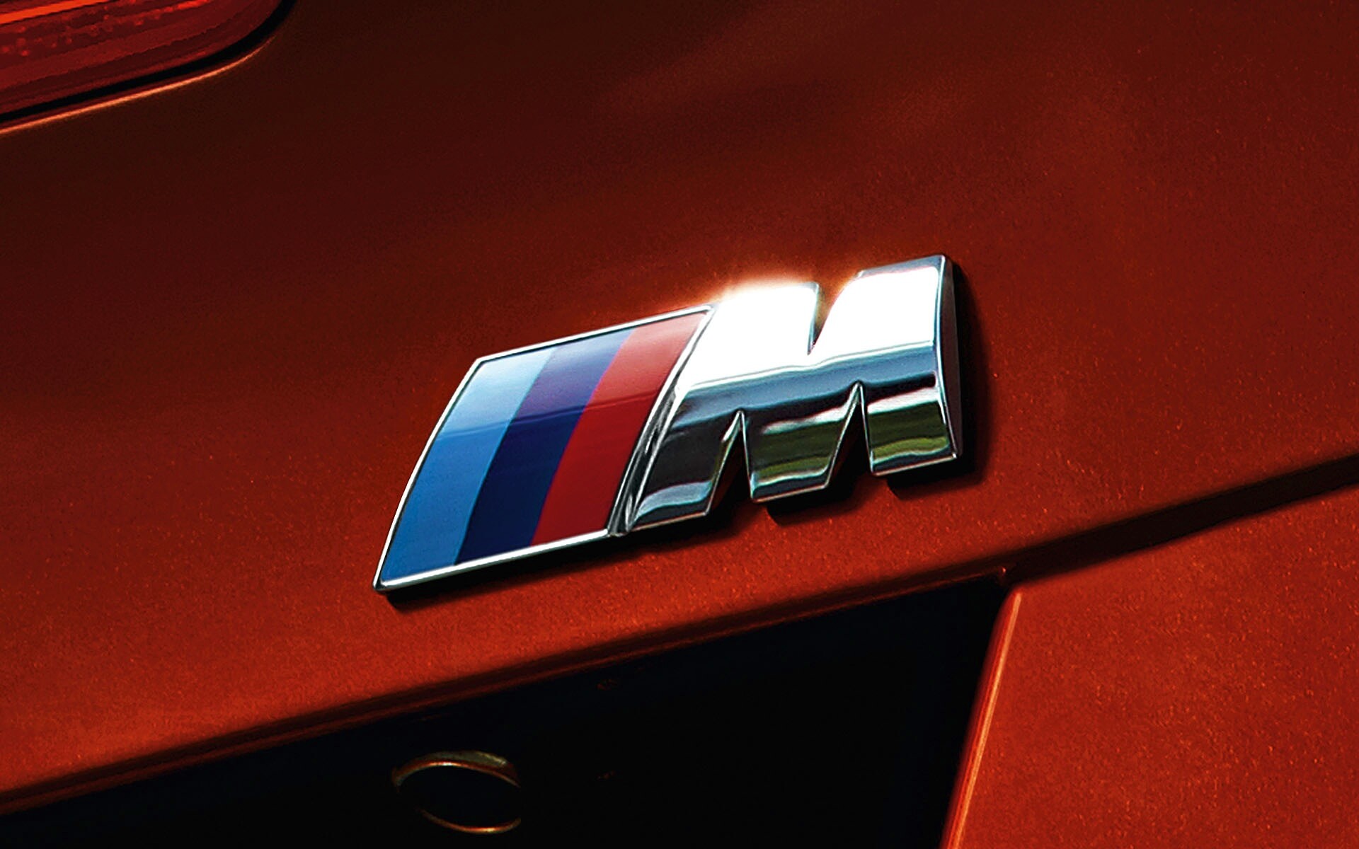 Логотип BMW M1 Series обои