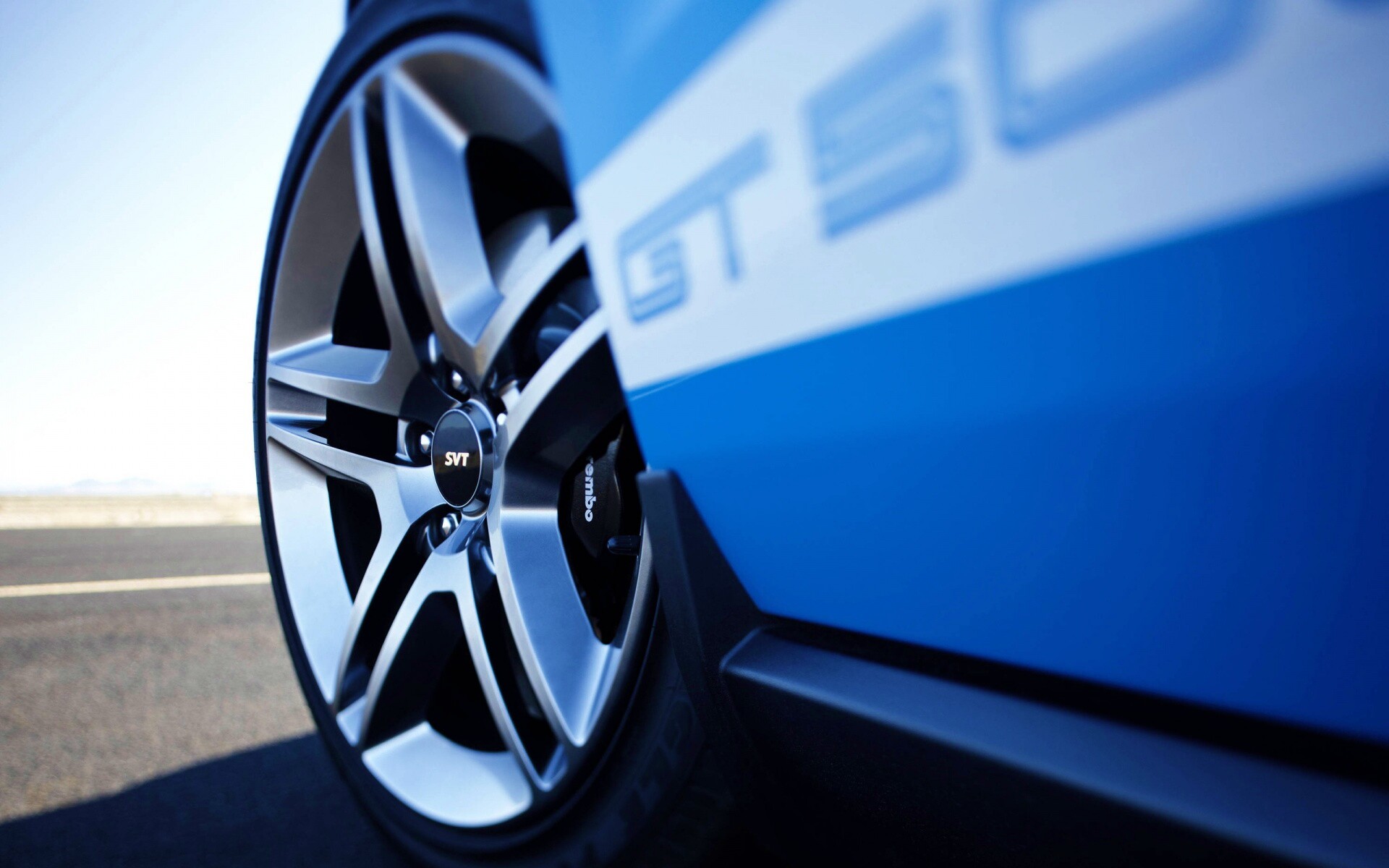 Колесо спорткара обои