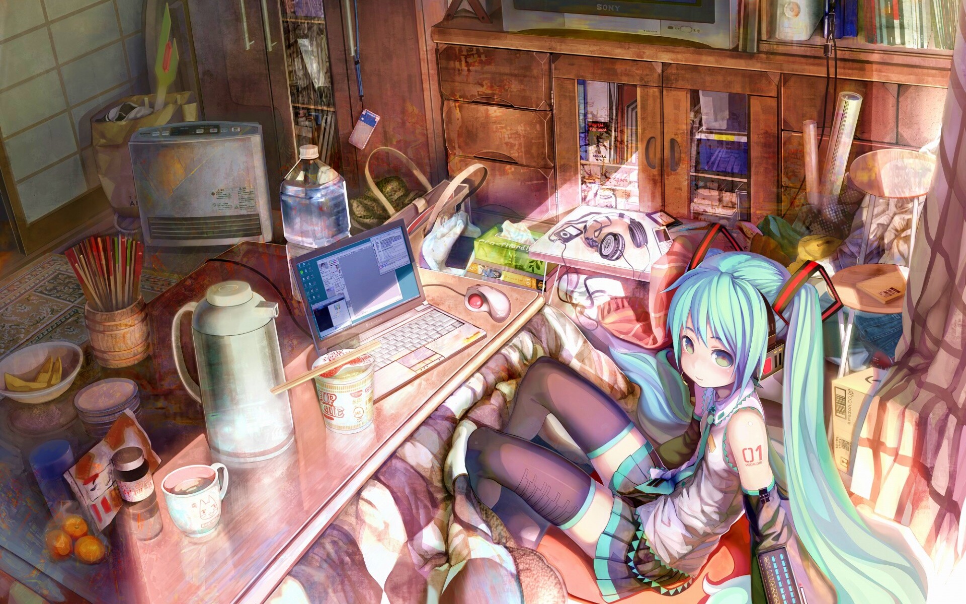 Хатсуне Мику в своей комнате обои