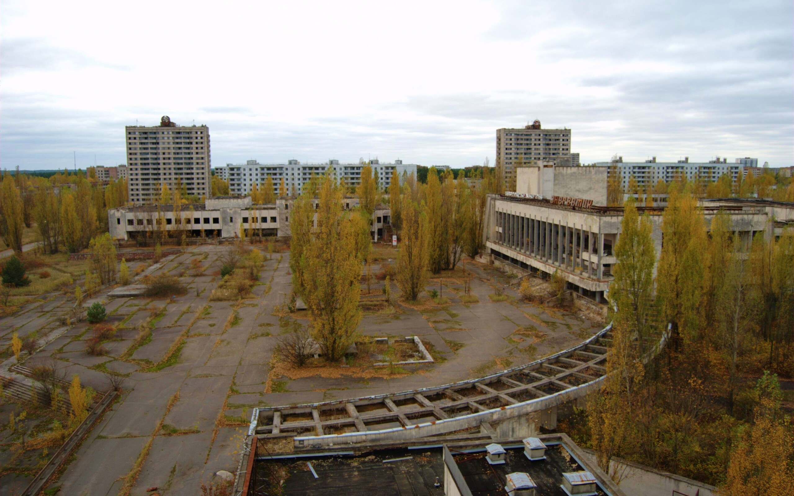 Площадь в Припяти обои