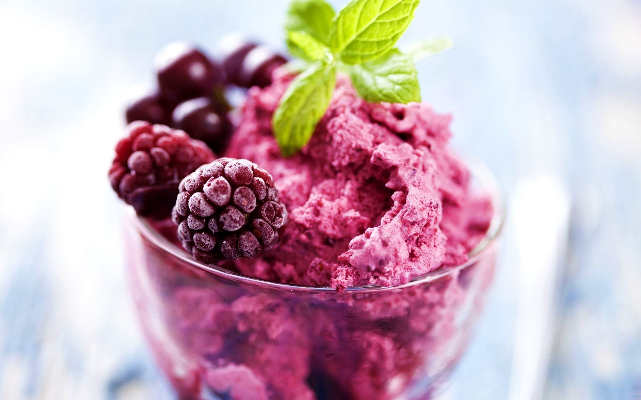Ягодное мороженное обои