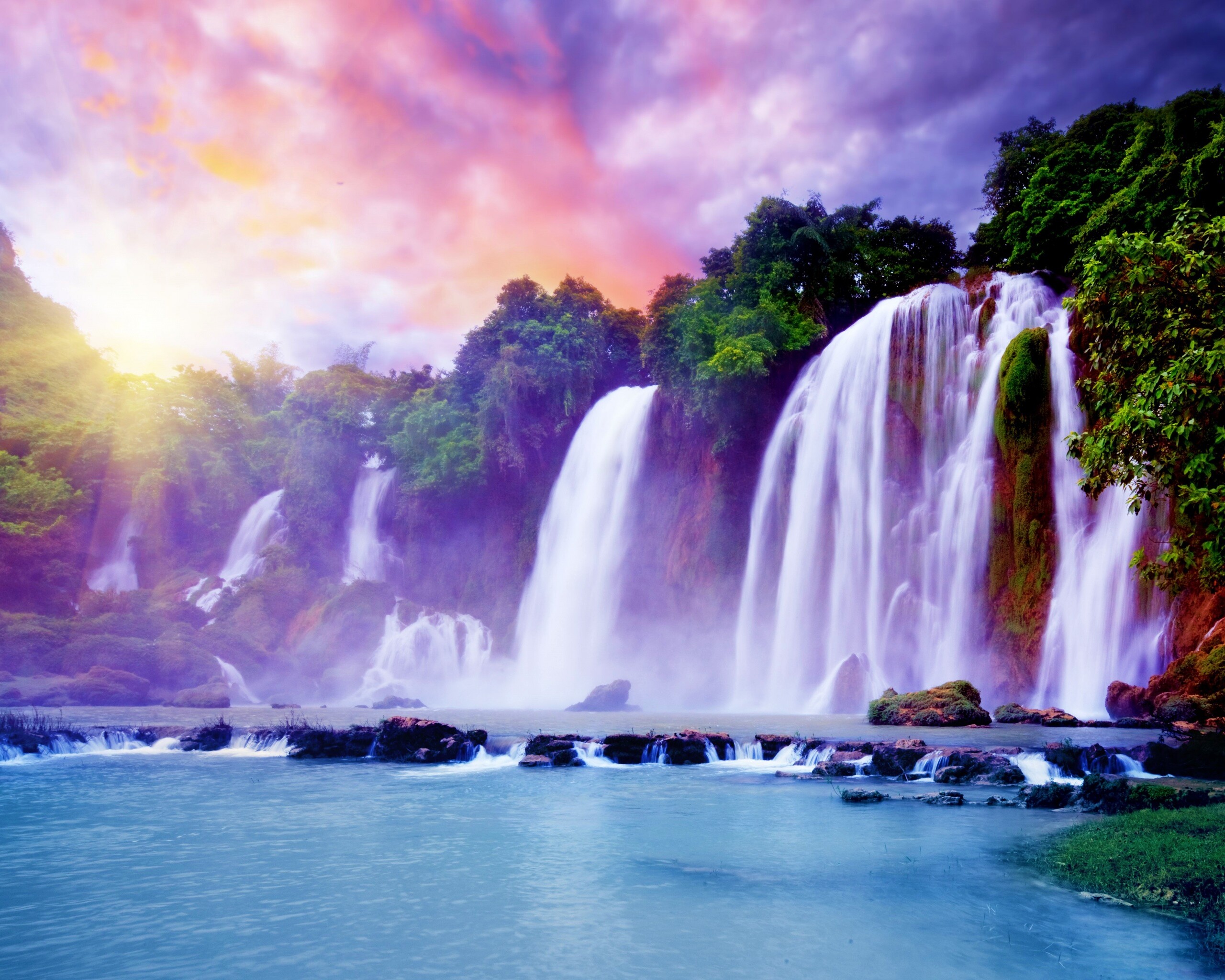 Водопады в джунглях обои