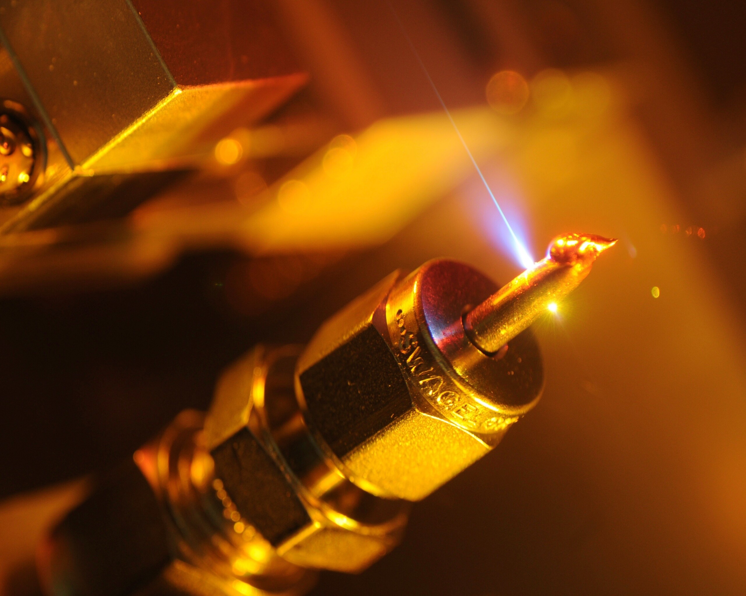 Лазерный резец обои