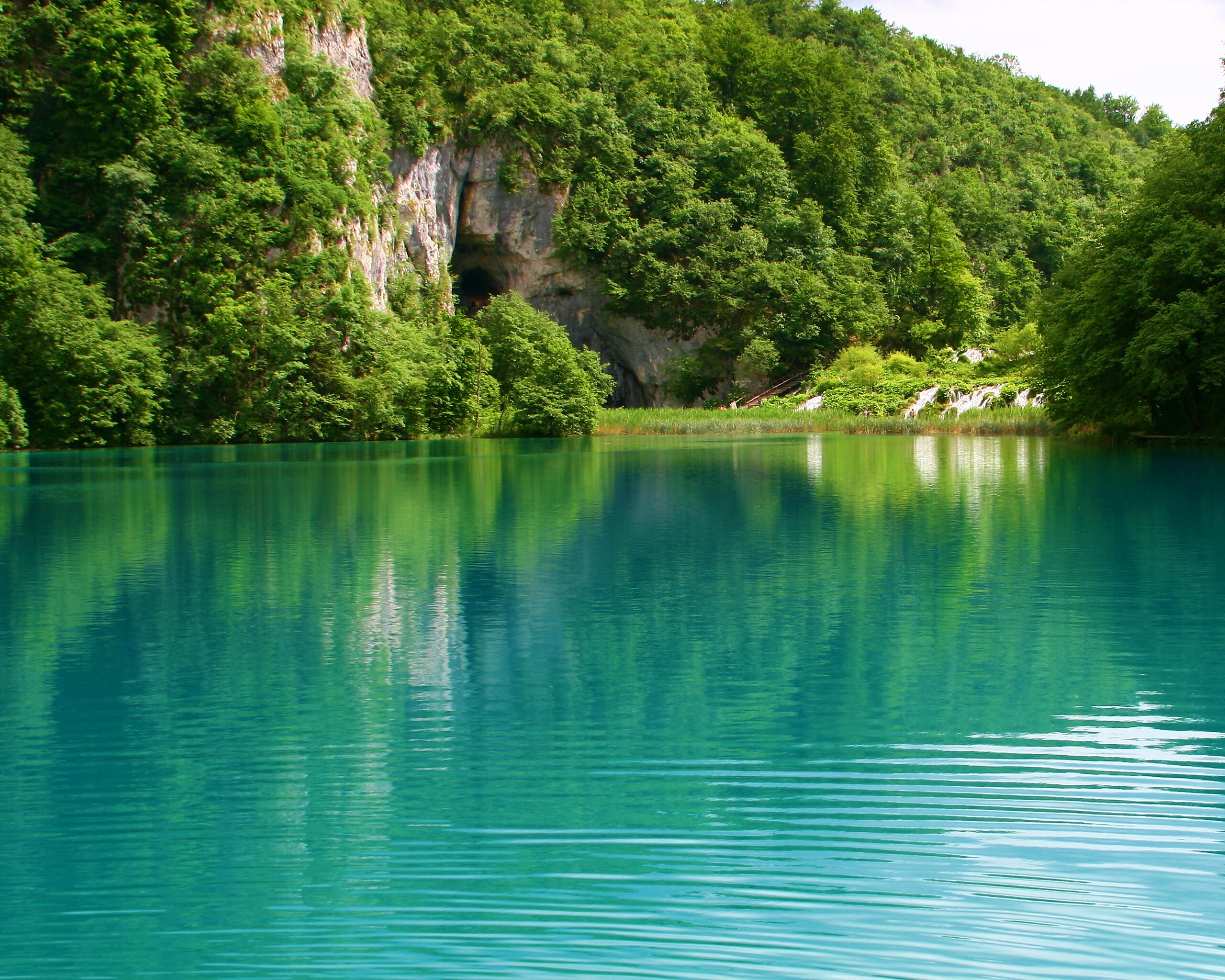 Девственное озеро обои