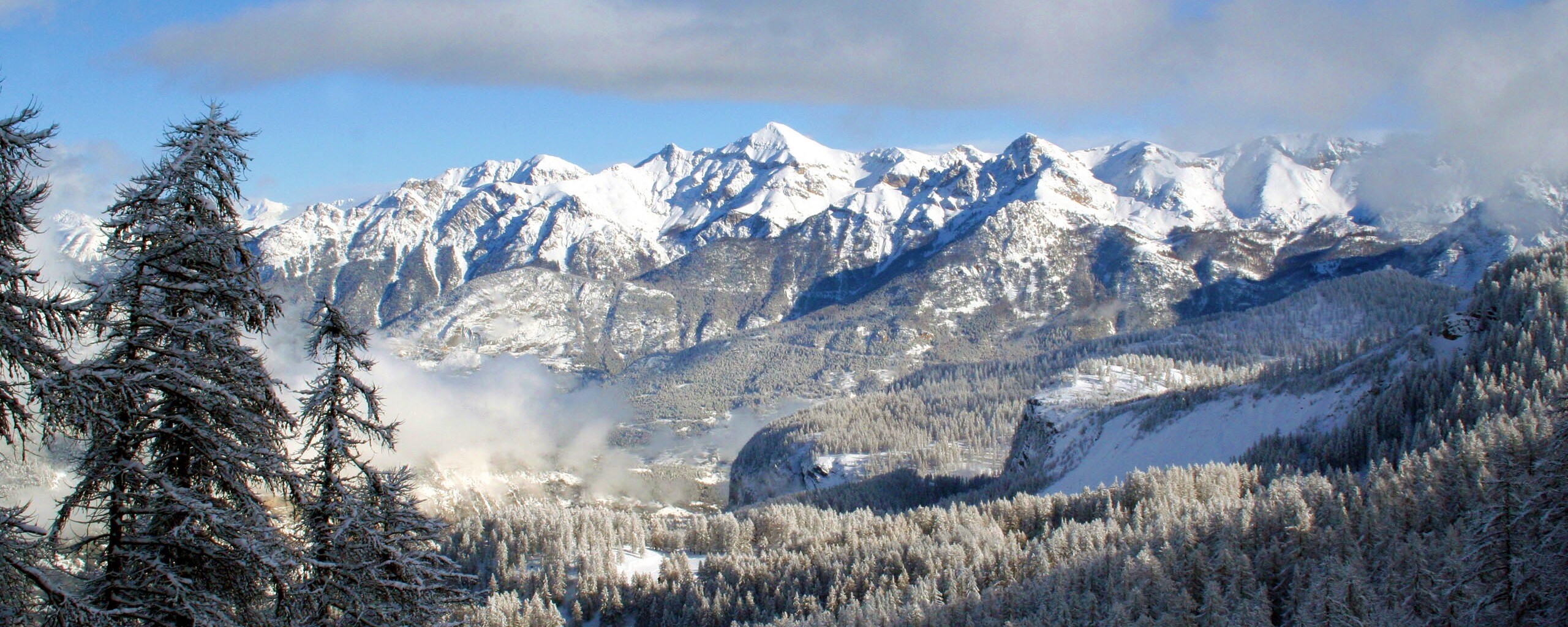 Горный пейзаж обои