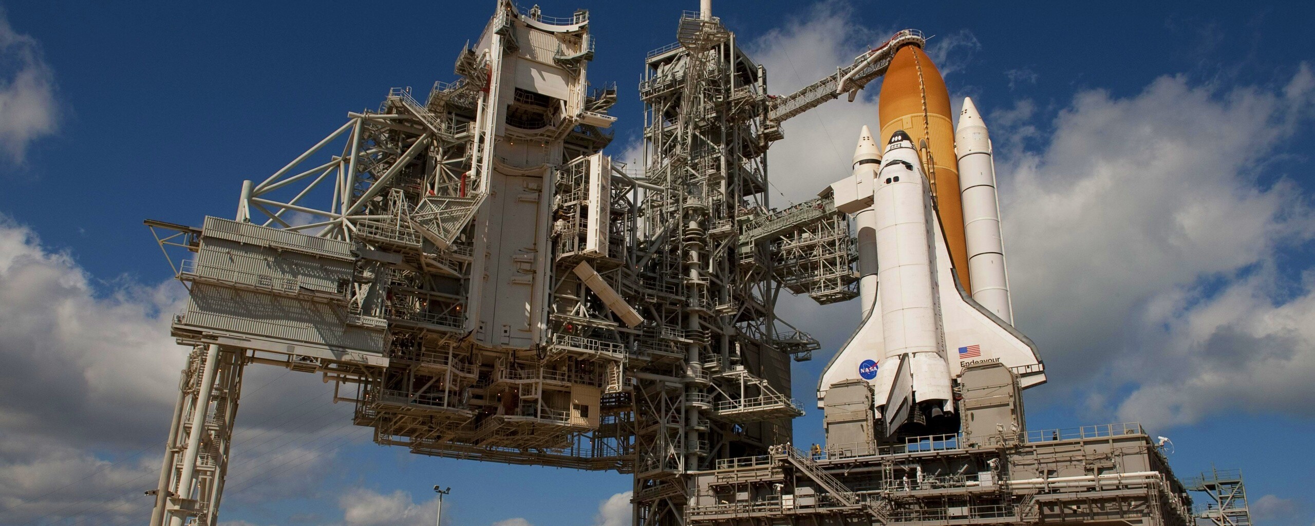 Шаттл на старте обои