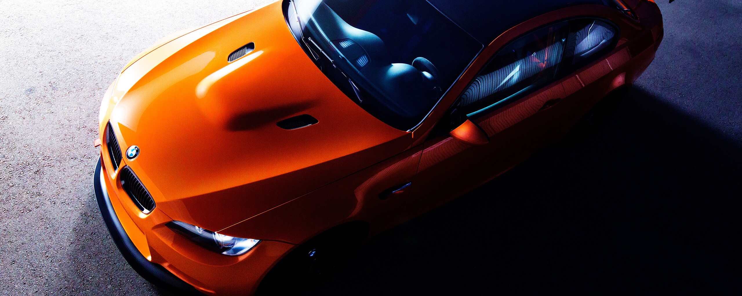 Оранжевый BMW обои