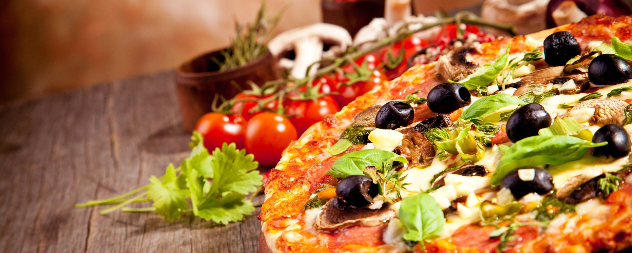 Аппетитная пицца обои