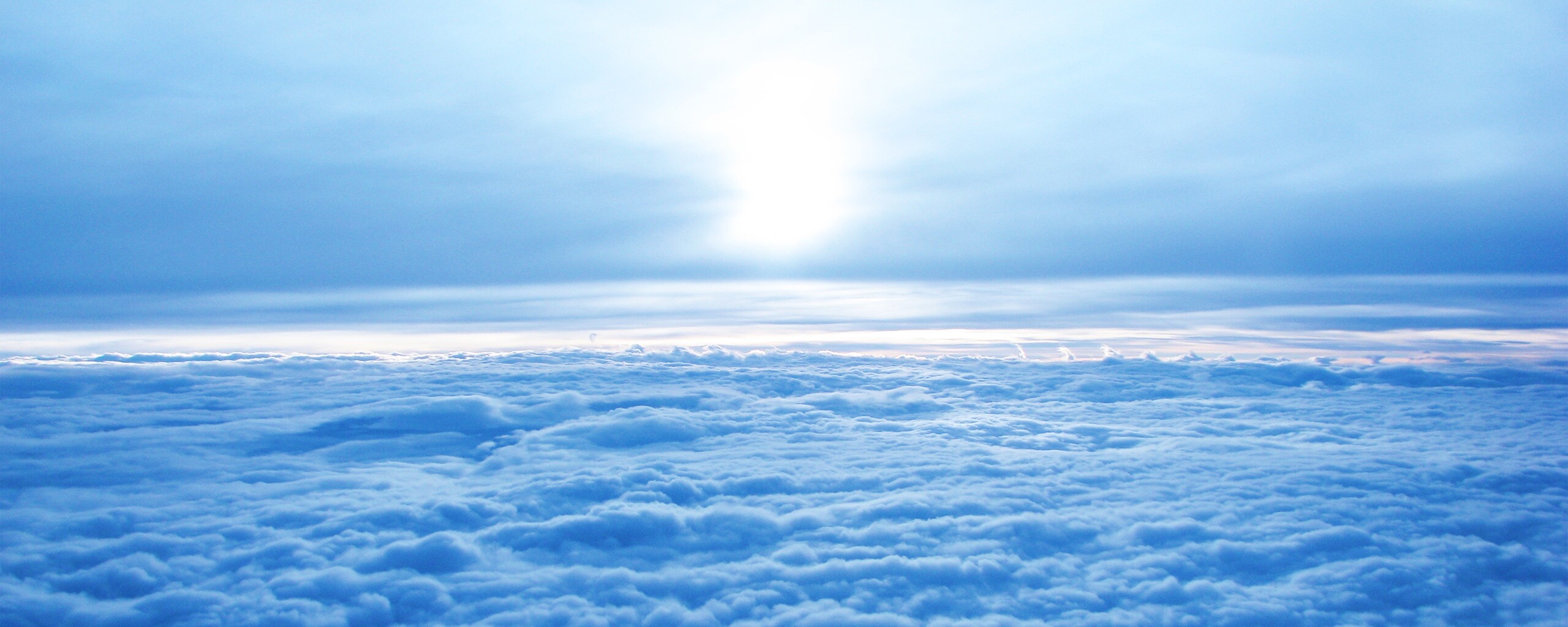 Над облаками обои