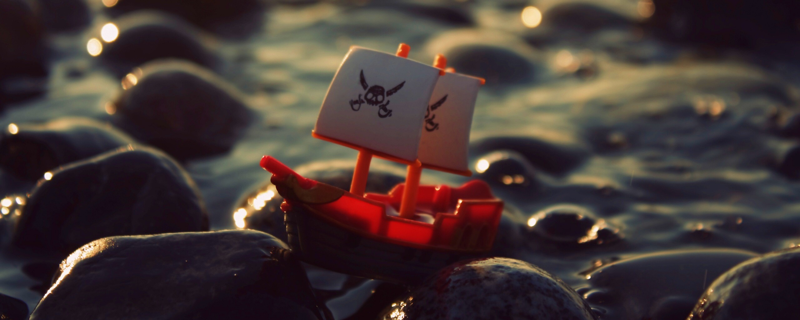 Пиратский корабль на мели обои