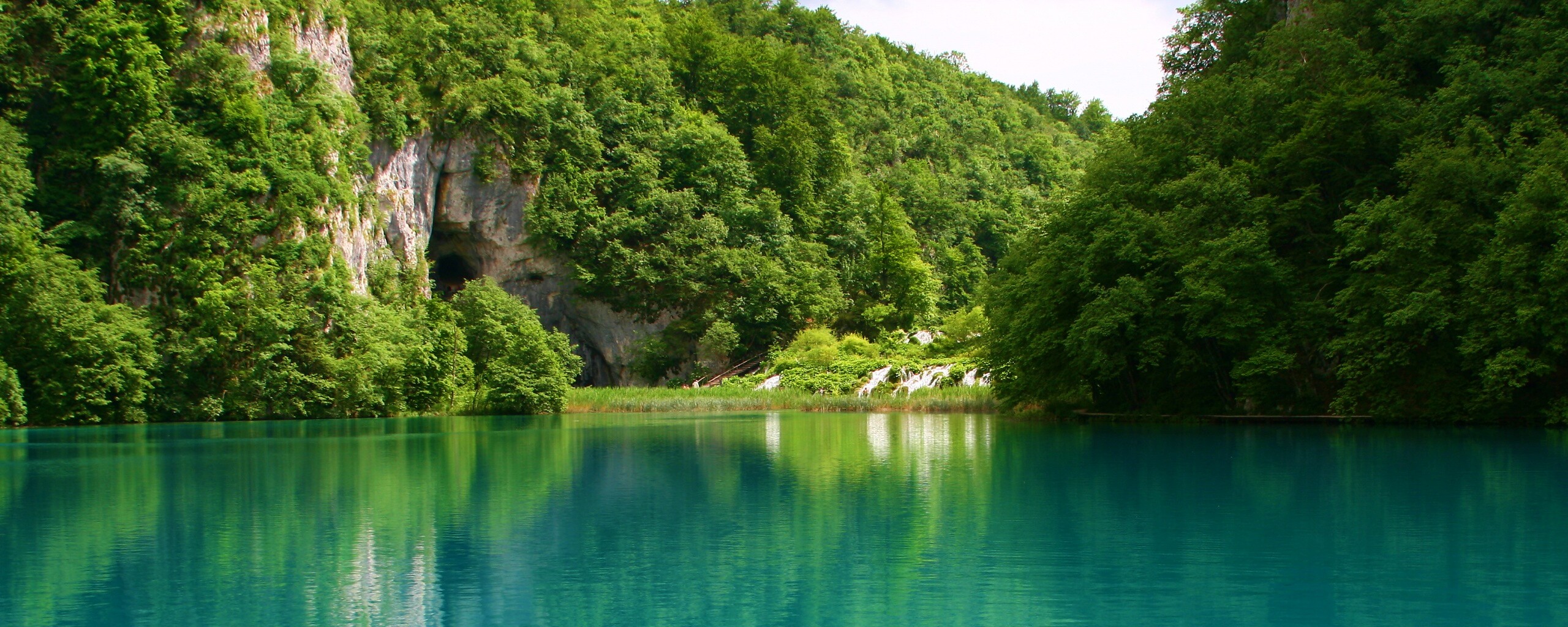 Девственное озеро обои