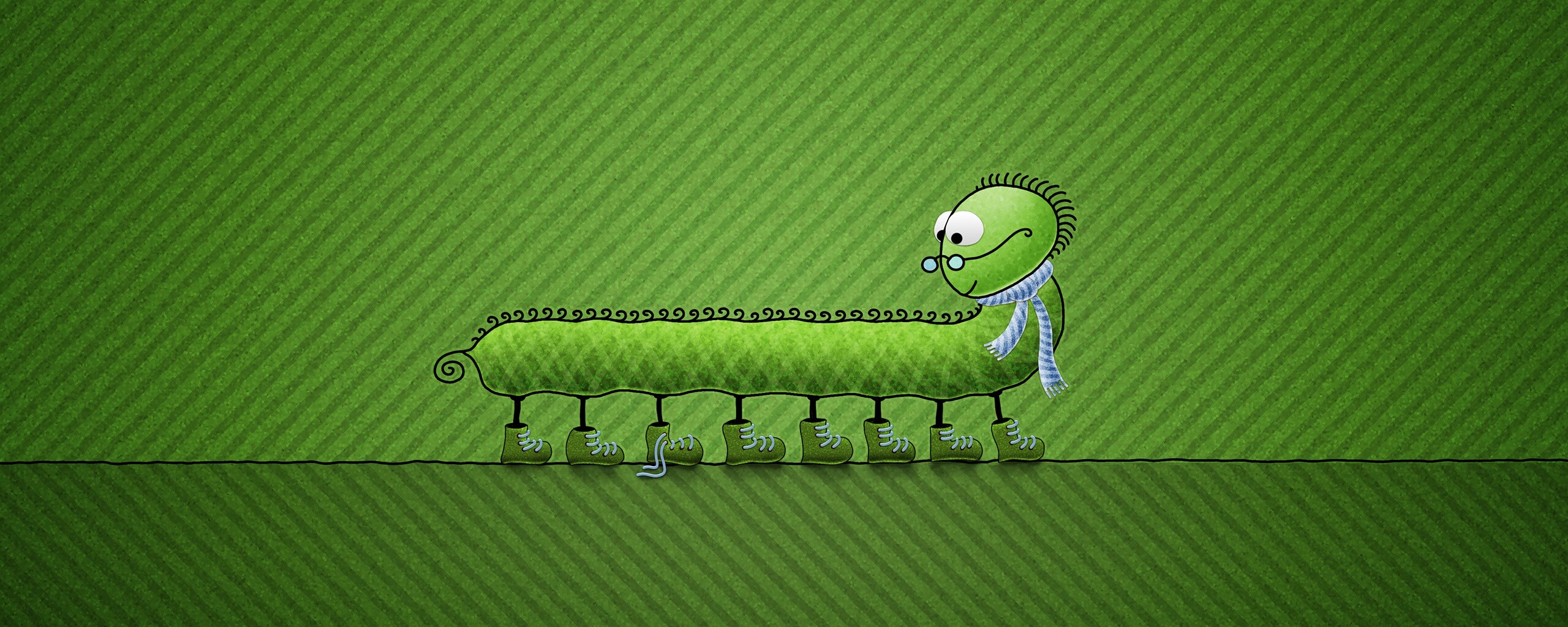 Гусеница в ботинках обои