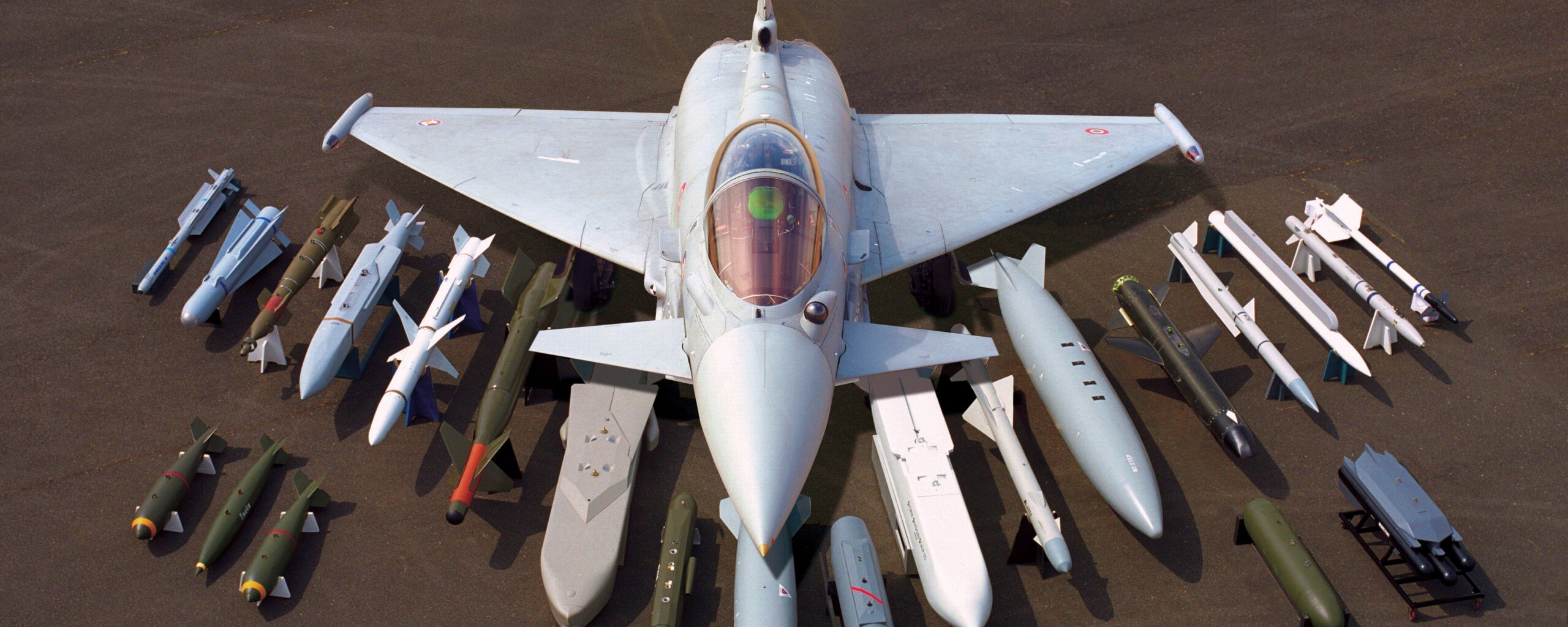 Истребитель и состовляющие обои