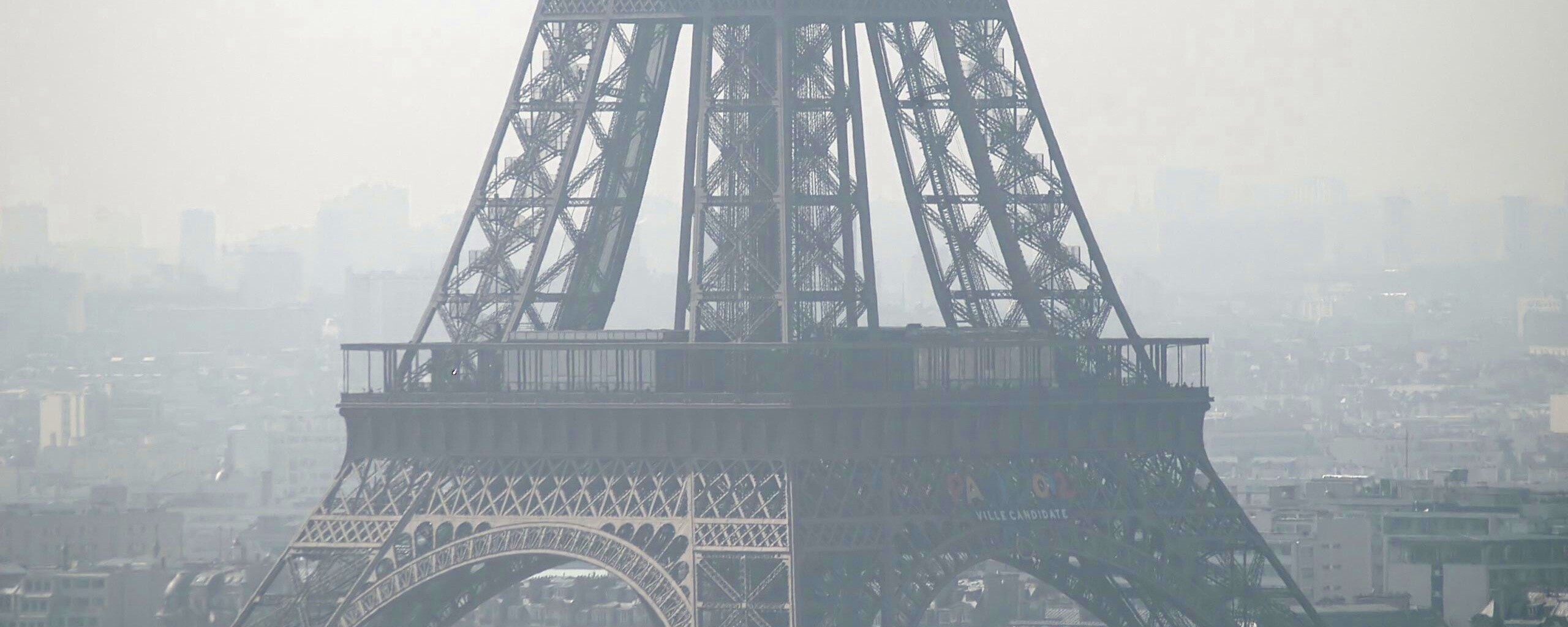 Эйфелева башня в Париже обои