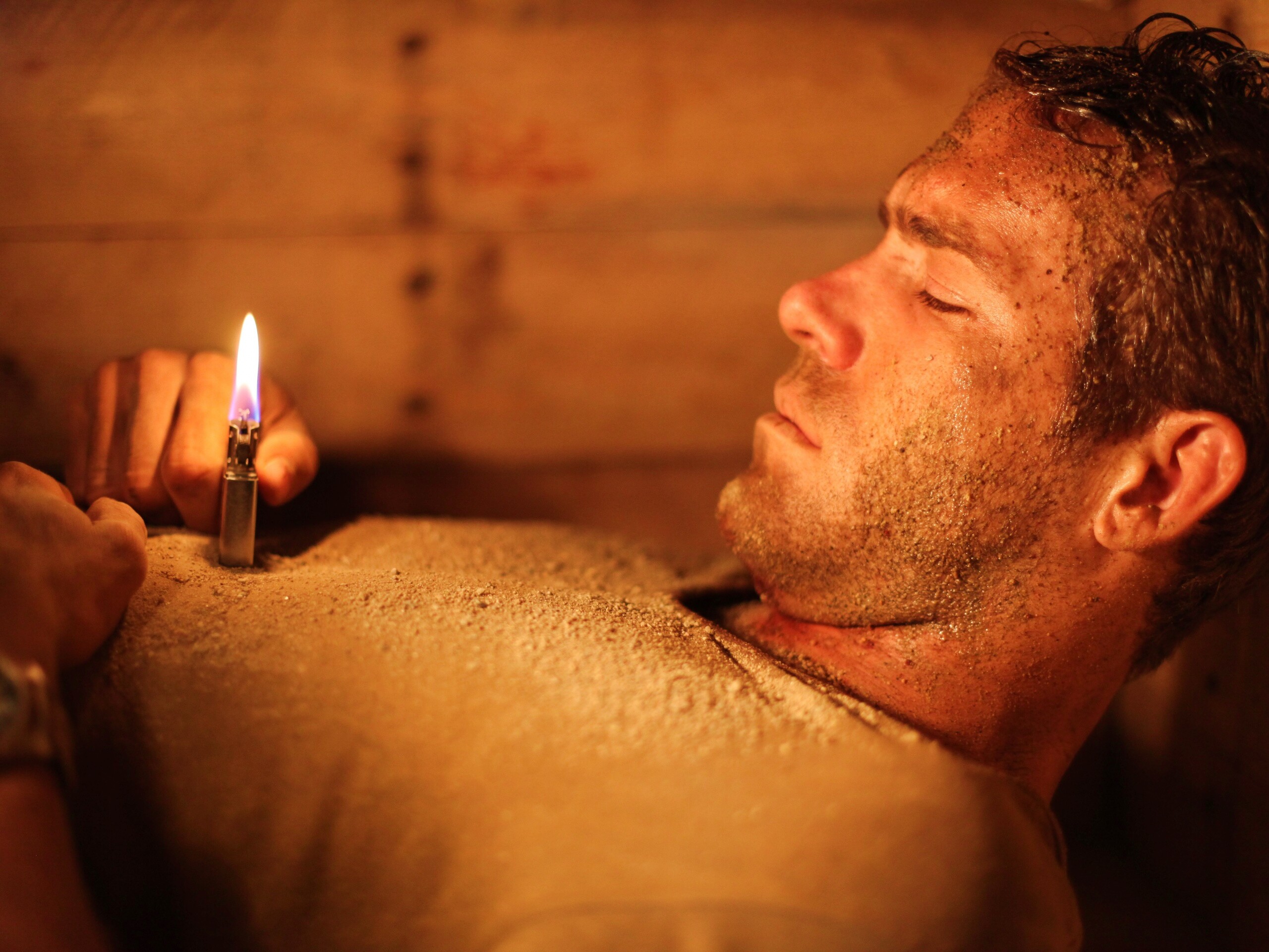 Кадр из фильма Погребенный заживо  обои