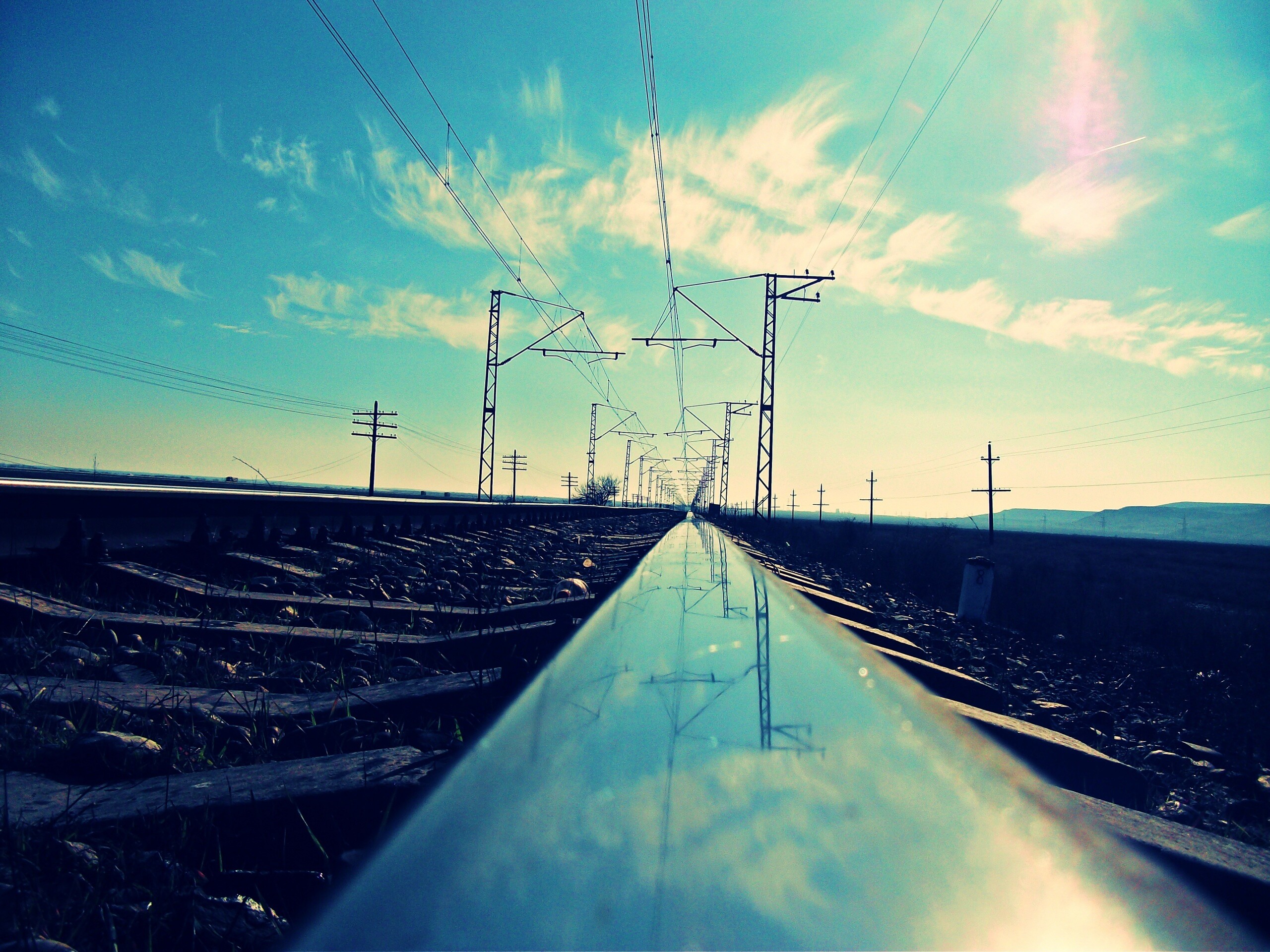 Фото вдоль железной дороги обои