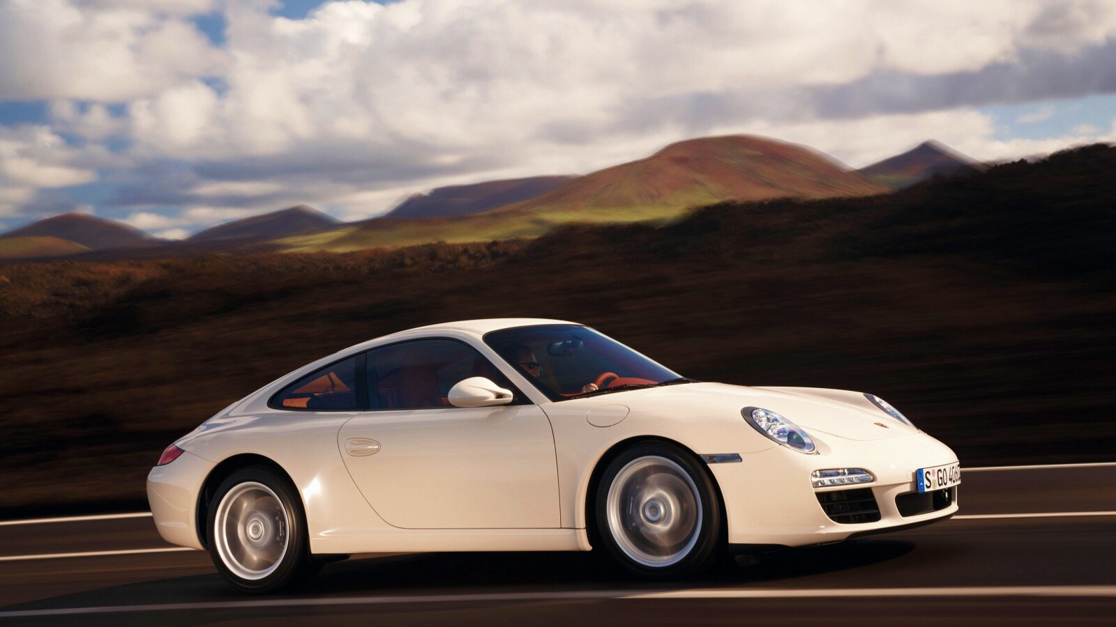 Белый порш обои