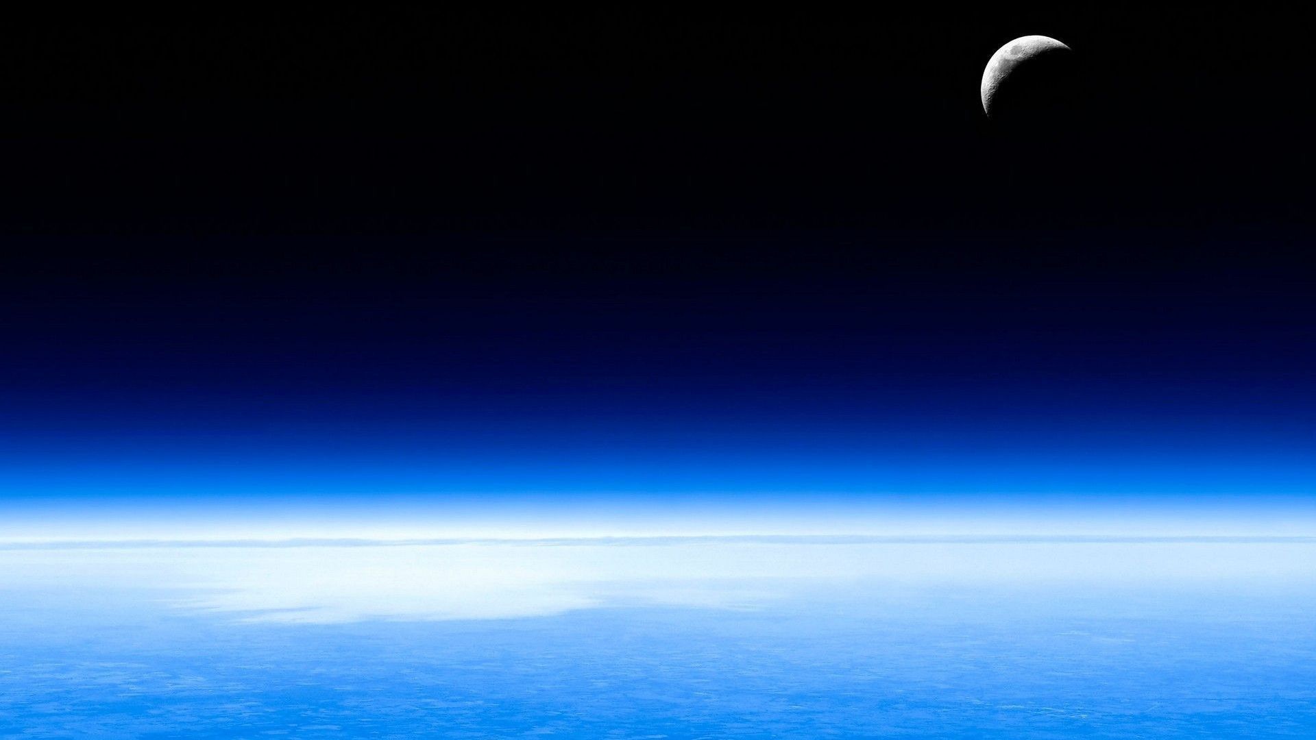Луна над горизонтом обои