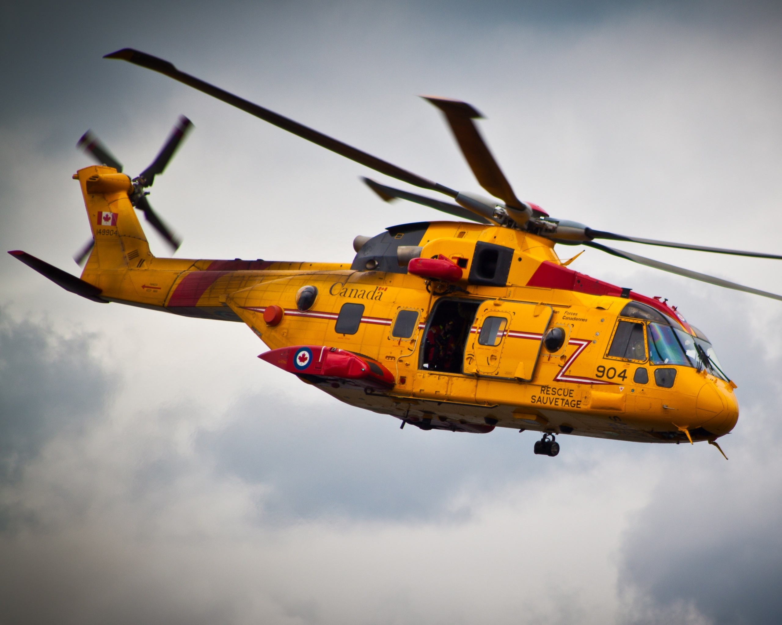 Вертолет спасения обои