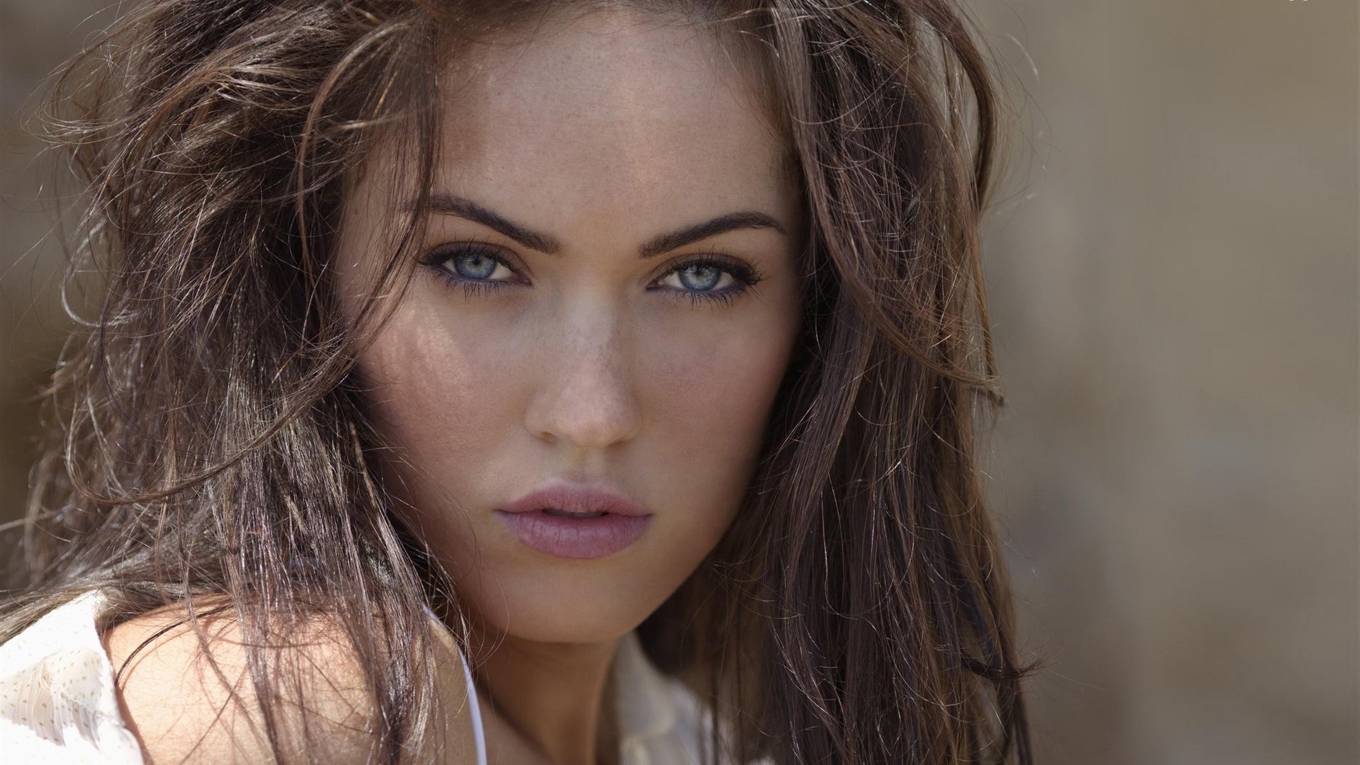 Меган Фокс обои