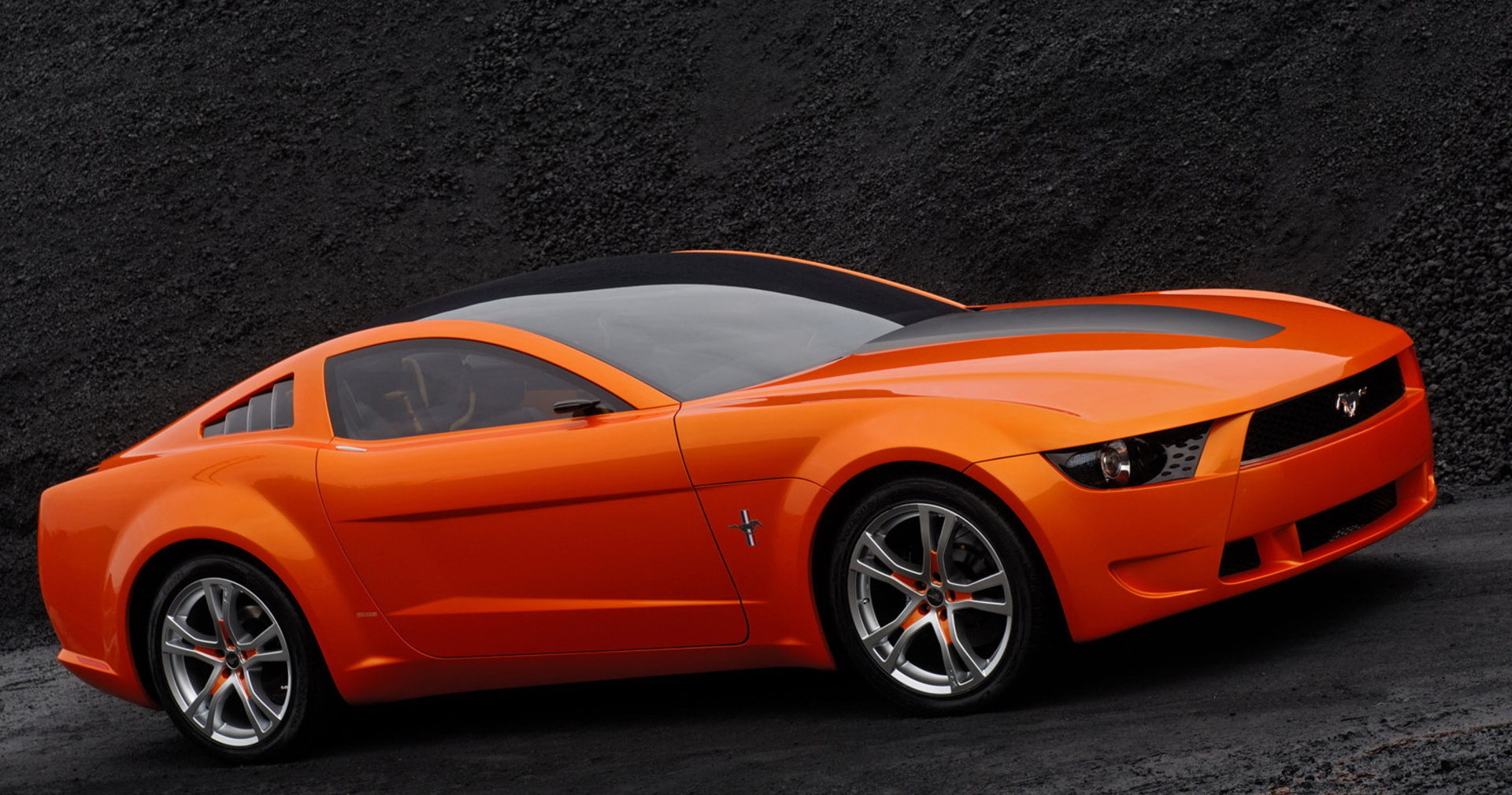 Ford Mustang Giugiaro обои