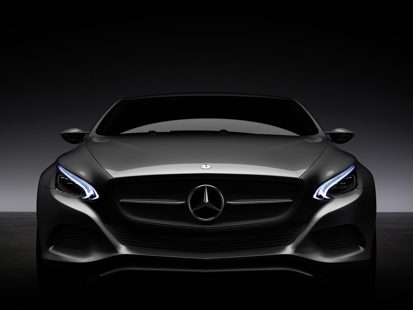 Mercedes F800 обои