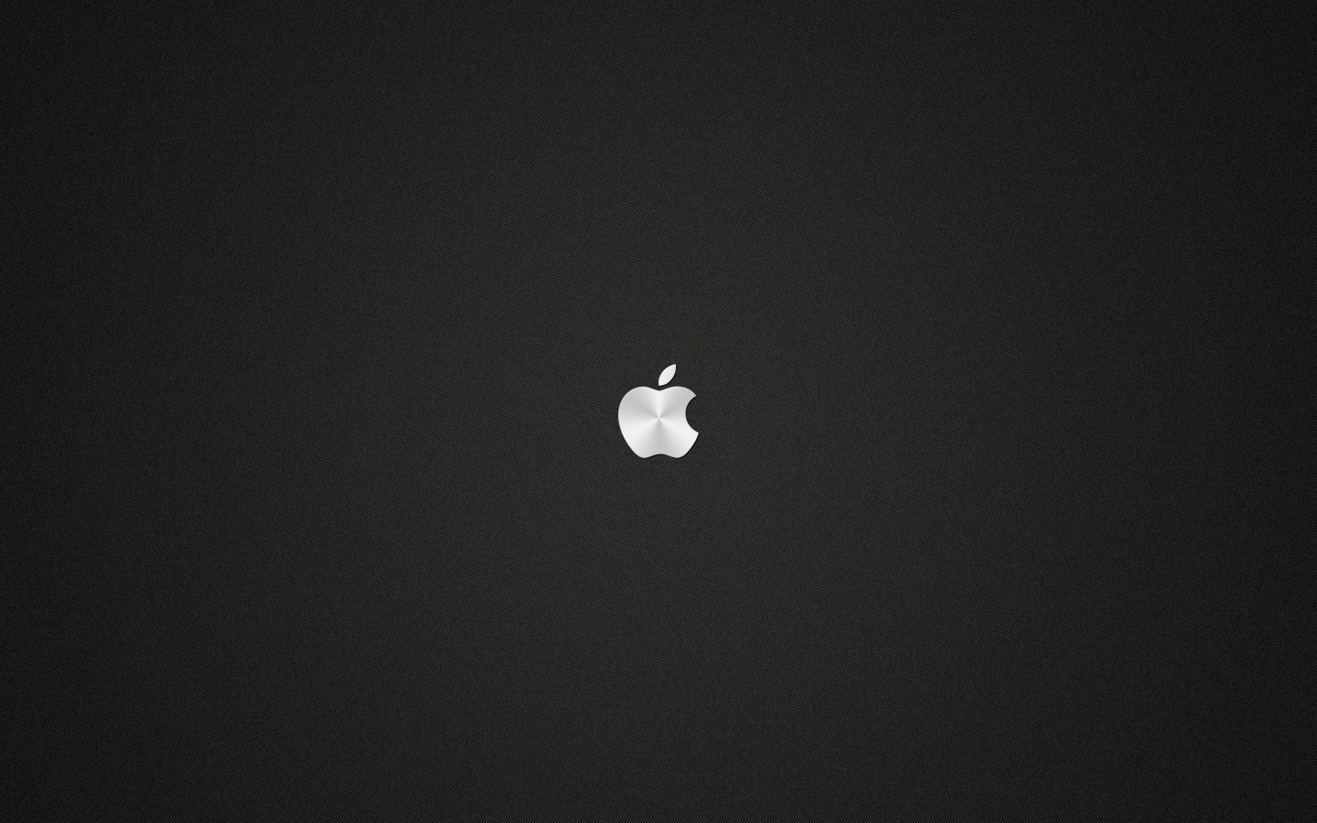 Темный фон - светлое яблоко обои