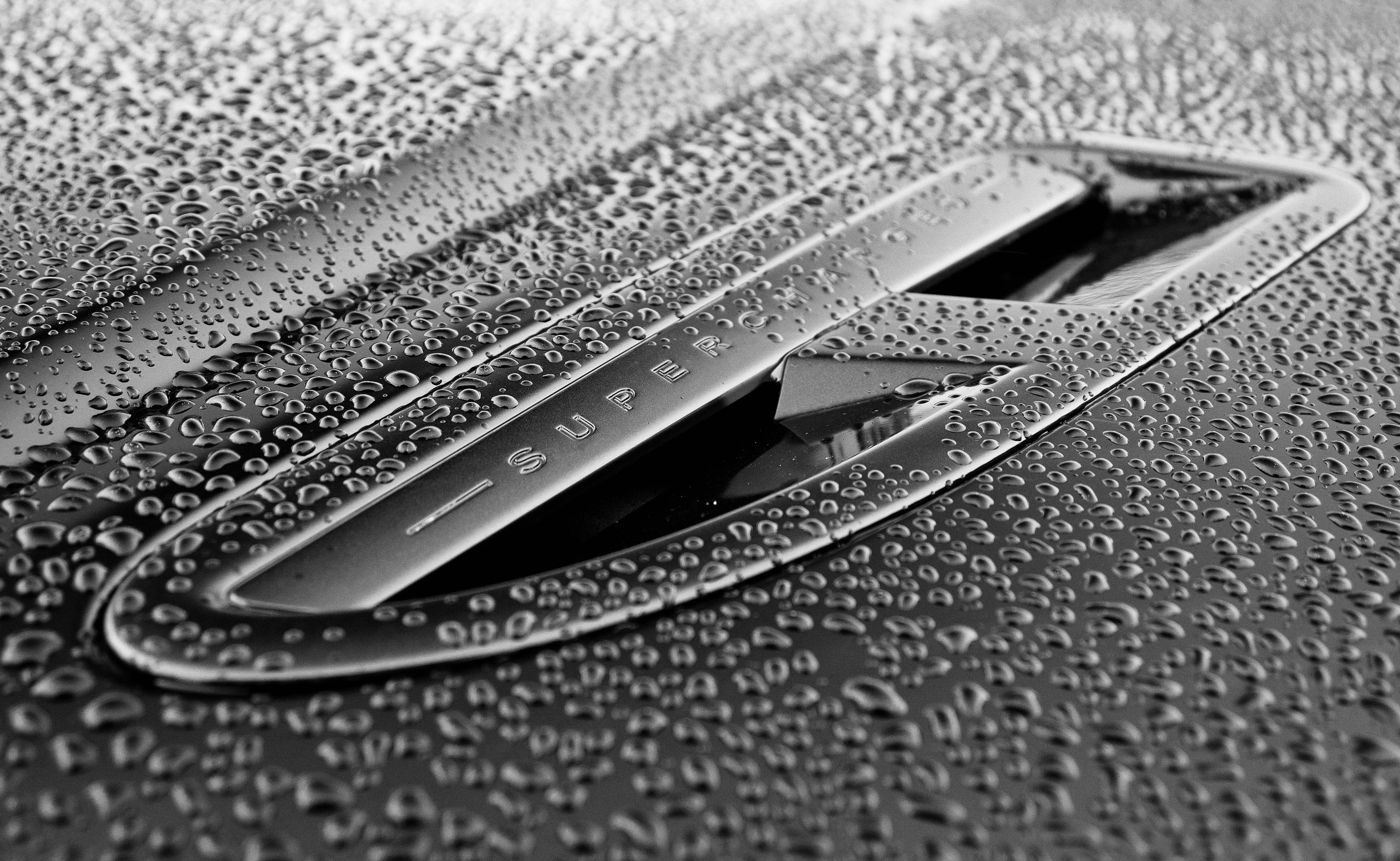 Воздухозаборник автомобиля Ягуар обои