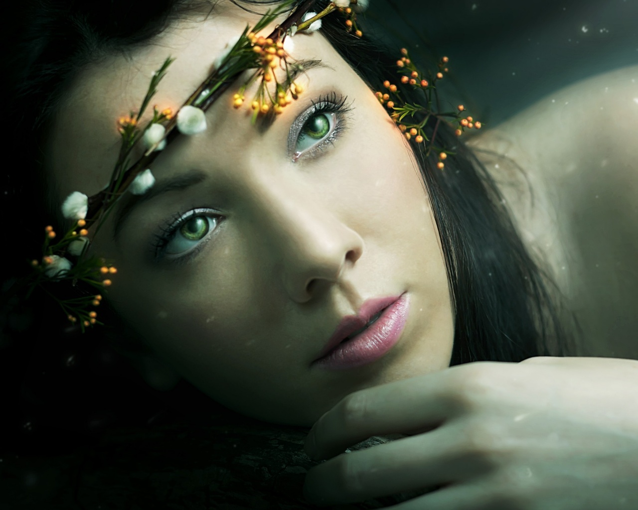 Девушка в венке обои